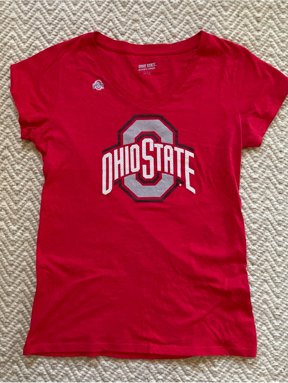 Ohio State Buckeyes Shirt Women’s L Red NCAA Football Logo V-Neck Tee Fitted